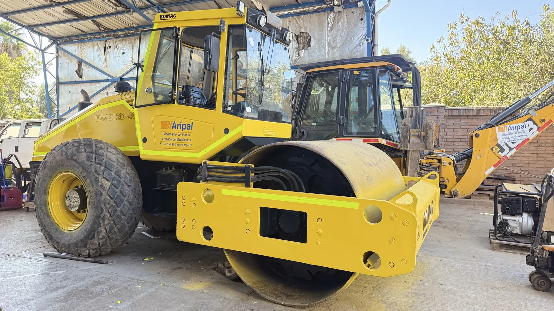 Rodillo Bomag BW212-D40 - foto 1